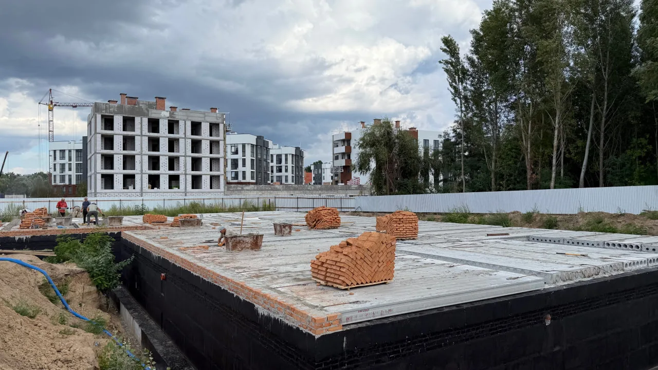 Підготовка до мурування першого поверху